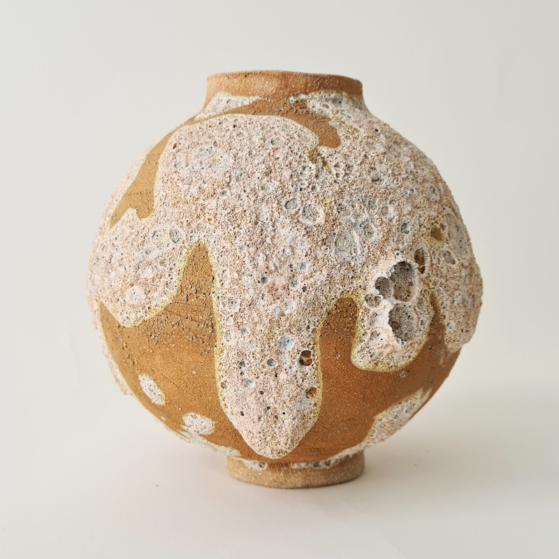 fiorenza-ceramics-moon-jar